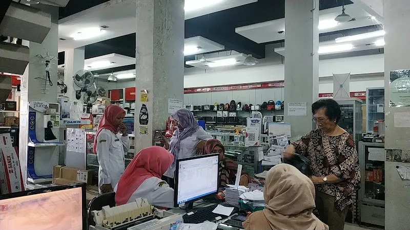 Menghadirkan Elektronik Terbaik di Jantung Cilacap